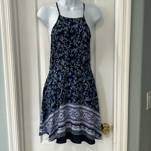 Papaya Sundress in a size Medium - Picture 1 of 3